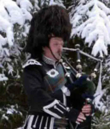 Bagpiper