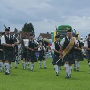 seaforth highlanders pipes & drums