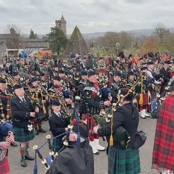 Highland Cathedral - Bagpipes meet Military drum ❤️ - YouTube