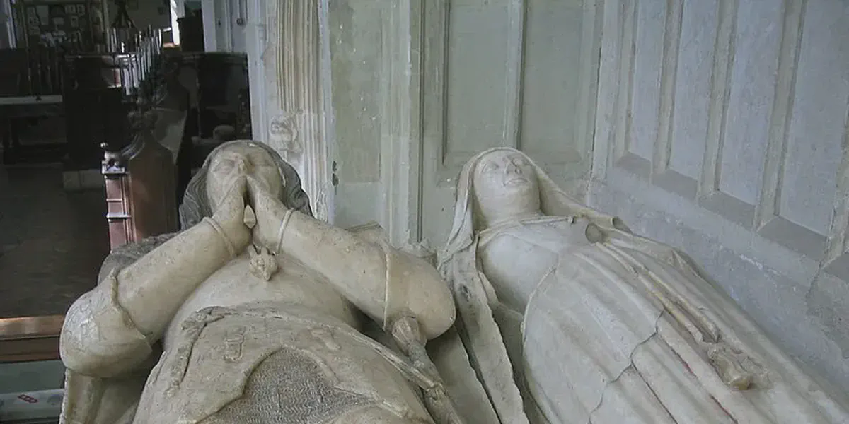 /images/tich/The_Tomb_of_2nd_Duke_of_Suffolk.webp